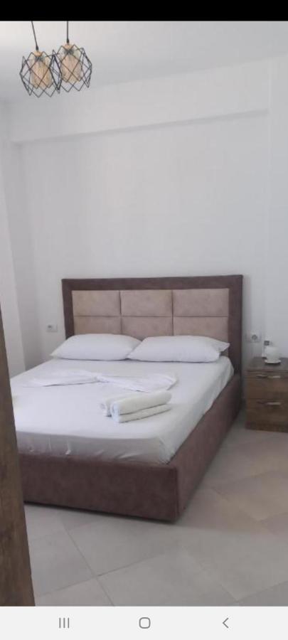 Arjan Dyli Guesthouse คซามิล ภายนอก รูปภาพ