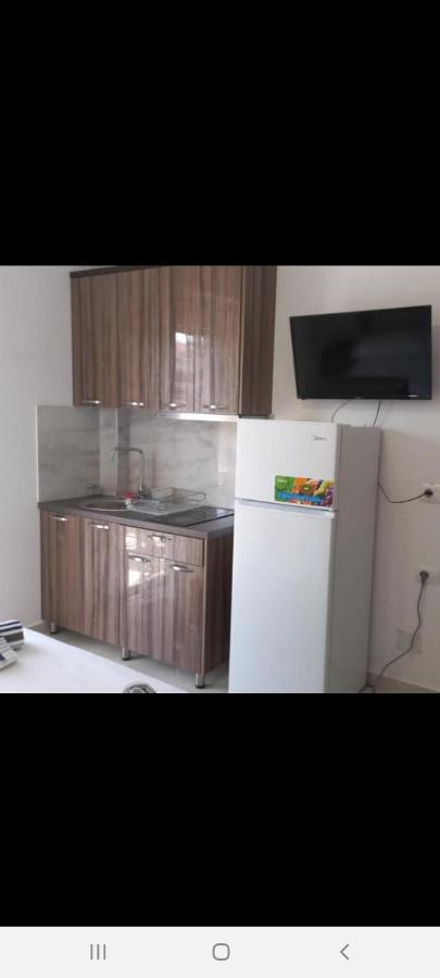 Arjan Dyli Guesthouse คซามิล ภายนอก รูปภาพ